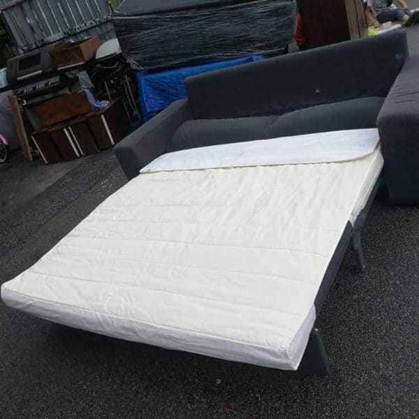 ikea kivik with pull out sofa bed
