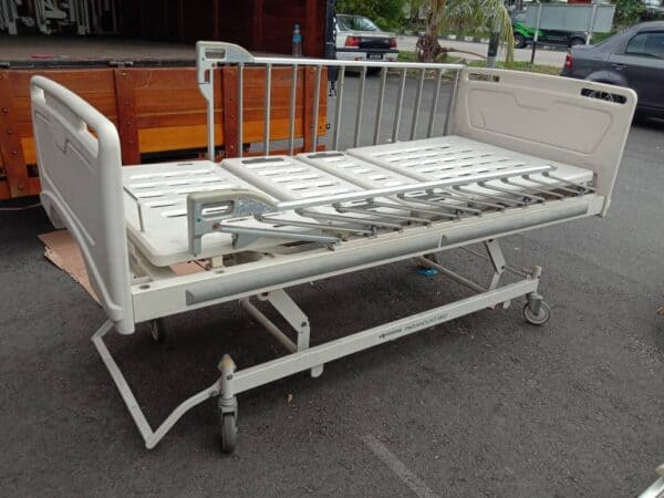 Paramount 3 crank hospital bed with high low bed