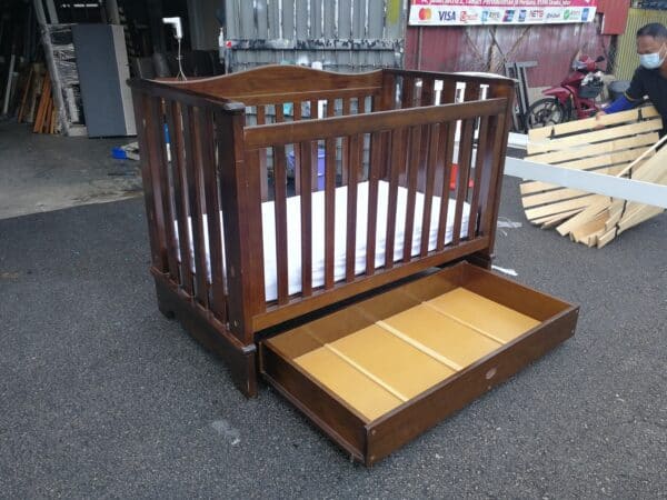 Boori Country Baby Cot with drawers come with mattress