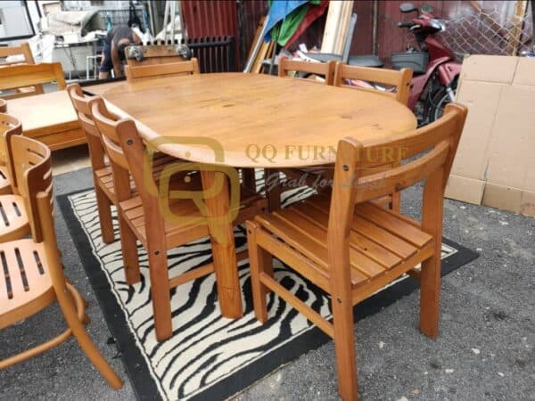 solid pine wood extendable dining table with 6 chairs