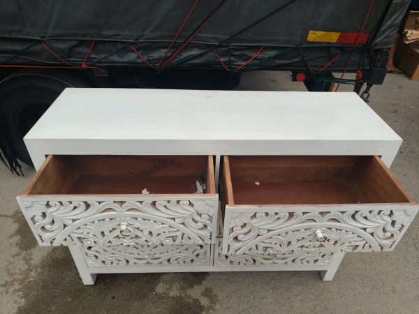 chest of 6 drawers in white